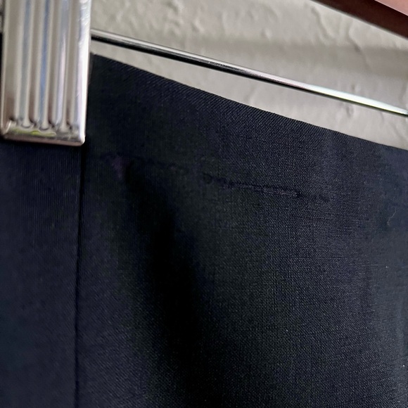 Theory Dark Navy Blue Wool Blend Pencil Skirt Women’s Size 2 *flawed - Picture 4 of 10